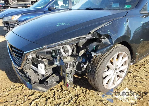 2014 Mazda Mazda3 S Grand Touring z USA, uszkodzony, nr VIN JM1BM1W32E1155641